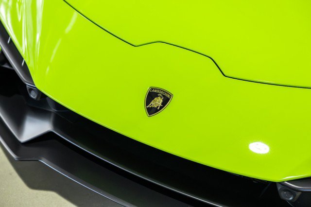 Used 2023 Lamborghini Huracan Tecnica RWD image 22