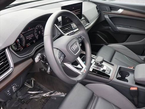 Used 2024 Audi Q5 e Premium Plus AWD/4WD image 14