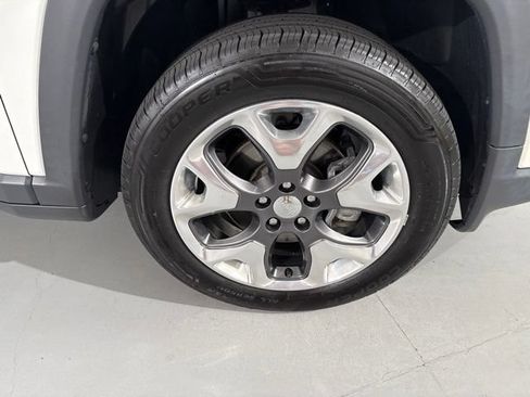 Used 2020 Jeep Compass Limited AWD/4WD image 15