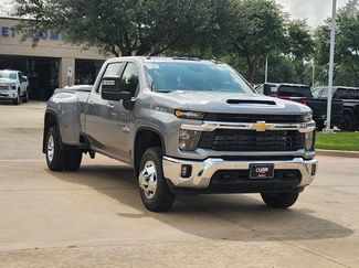New 2026 Chevrolet Silverado 3500 LT w/ Texas Edition AWD/4WD video 2