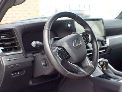 Used 2025 Lexus GX 550 Premium+/Heated&CooledSeats/He w/ Cold Area Package image 21