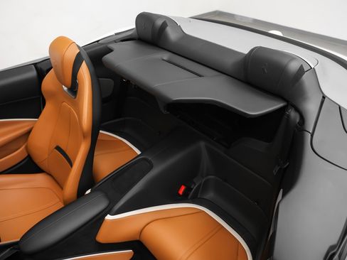 Certified 2024 Ferrari Roma Spider image 65