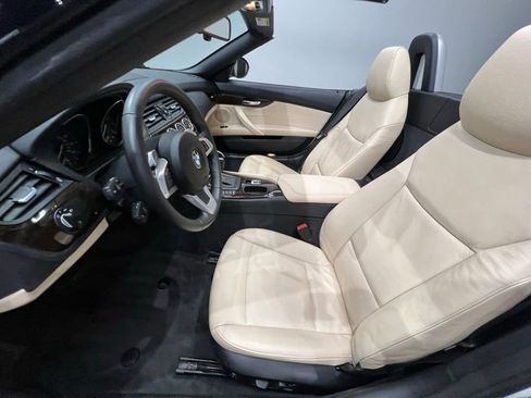 Used 2011 BMW Z4 sDrive30i image 35