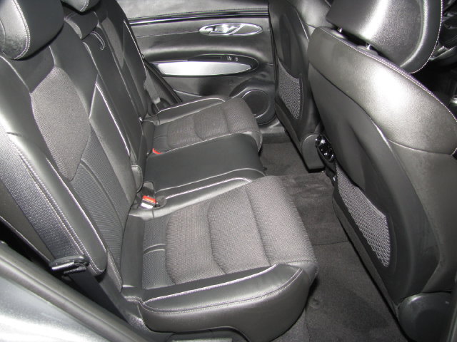 Used 2023 Genesis GV70 2.5T w/ Sport Prestige Package AWD/4WD image 41