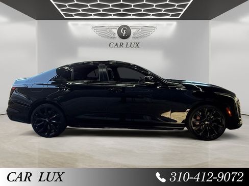 Used 2020 Cadillac CT4 V w/ Climate Package image 5