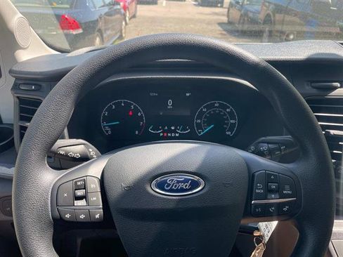 New 2025 Ford Transit 350 148 Medium Roof image 10