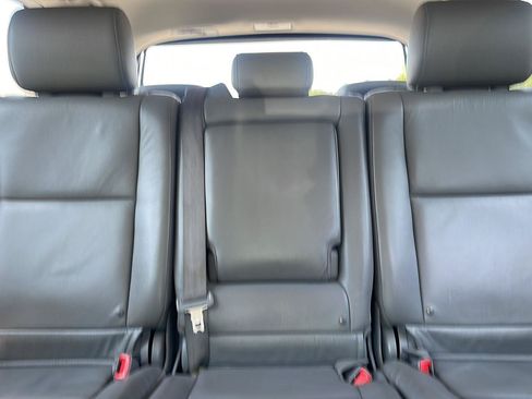Used 2016 Toyota Sequoia SR5 w/ Premium Package AWD/4WD image 32