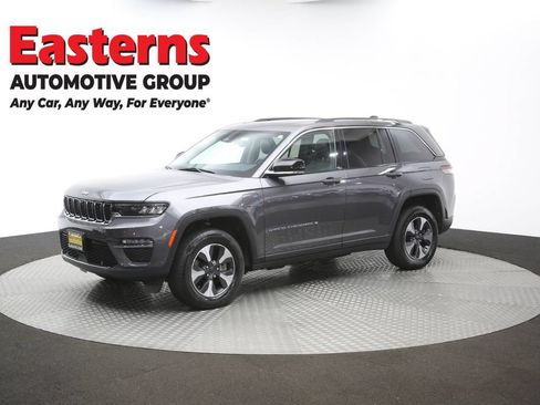 Used 2022 Jeep Grand Cherokee Limited 4xe w/ Luxury Tech Group II AWD/4WD image 61