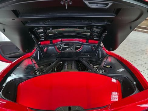 Used 2020 Chevrolet Corvette Stingray Coupe w/ Z51 Performance Package image 25