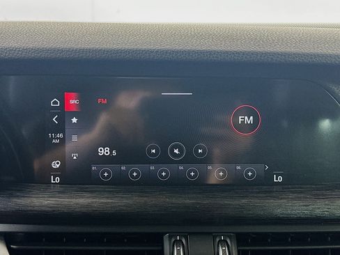 Used 2023 Alfa Romeo Stelvio Sprint image 21