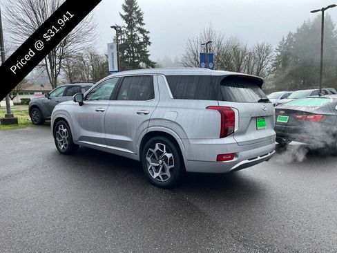 Used 2022 Hyundai Palisade Calligraphy image 4