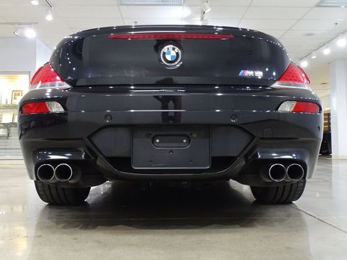Used 2007 BMW M6 Convertible RWD image 13