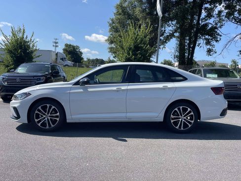 New 2026 Volkswagen Jetta Sport FWD image 4