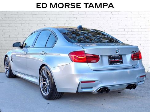 Used 2018 BMW M3 image 3