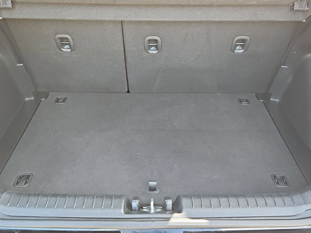 Used 2026 Hyundai Venue SEL FWD image 26