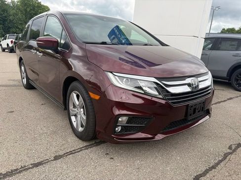 Used 2018 Honda Odyssey EX image 2