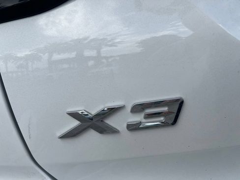 Used 2024 BMW X3 sDrive30i w/ Convenience Package w/ZPA RWD image 7