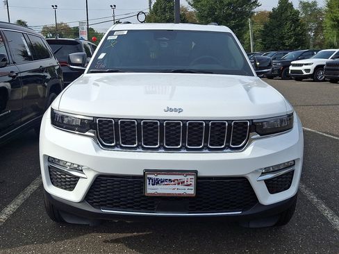 New 2025 Jeep Grand Cherokee Limited w/ MOPAR Finishing Package image 2