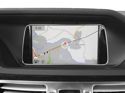 Used 2014 Mercedes-Benz E 350 4MATIC Sedan image 16