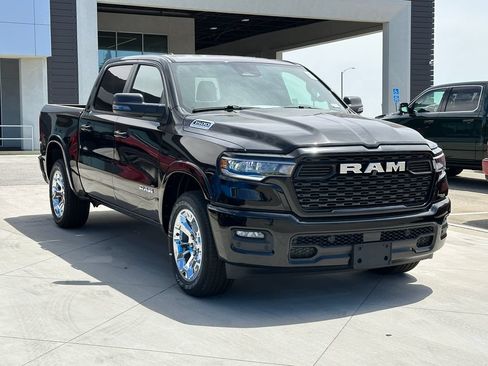 New 2026 RAM 1500 Big Horn AWD/4WD image 10