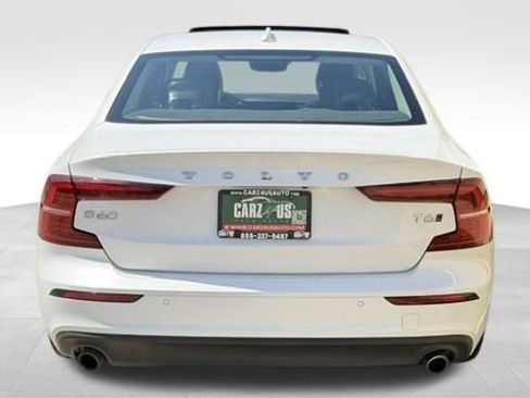 Used 2021 Volvo S60 T6 Momentum w/ Protection Package Premier AWD/4WD image 8