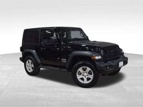 Used 2020 Jeep Wrangler Sport image 4