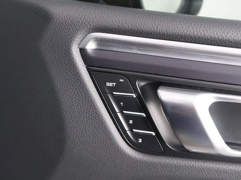 Used 2022 Porsche Macan GTS w/ Premium Package Plus image 53