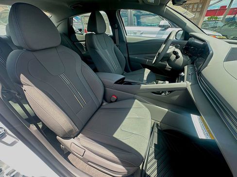 New 2026 Hyundai Elantra Sport FWD image 16