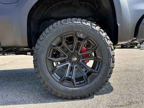 New 2026 GMC Sierra 1500 AT4 w/ AT4 Premium Package AWD/4WD image 49