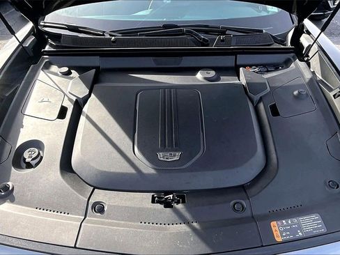 Certified 2024 Cadillac Lyriq Sport w/ Nappa Leather Package image 30