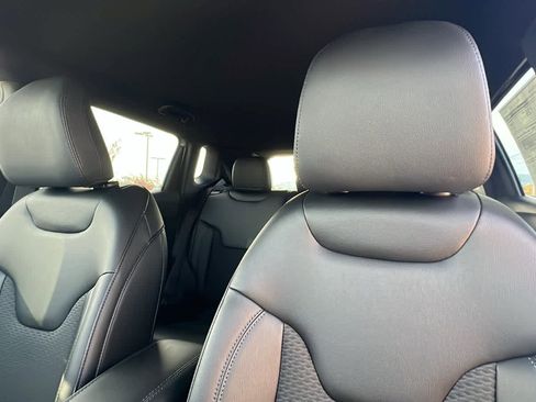 New 2026 Jeep Compass Latitude image 11