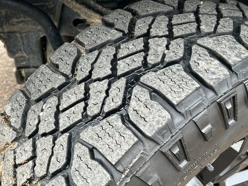 Used 2021 Chevrolet Colorado ZR2 w/ ZR2 Dusk Special Edition image 29