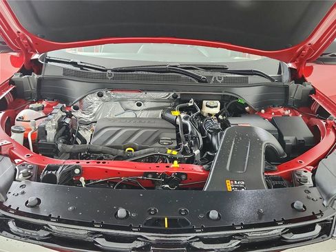 New 2026 Chevrolet Trax RS w/ Sunroof Package image 48