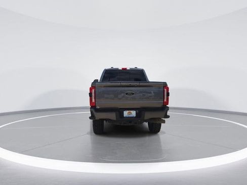 Used 2024 Ford F250 Lariat w/ Lariat Ultimate Package AWD/4WD image 7
