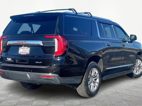 Used 2021 GMC Yukon XL SLT w/ Rear Media and Nav Package image 11