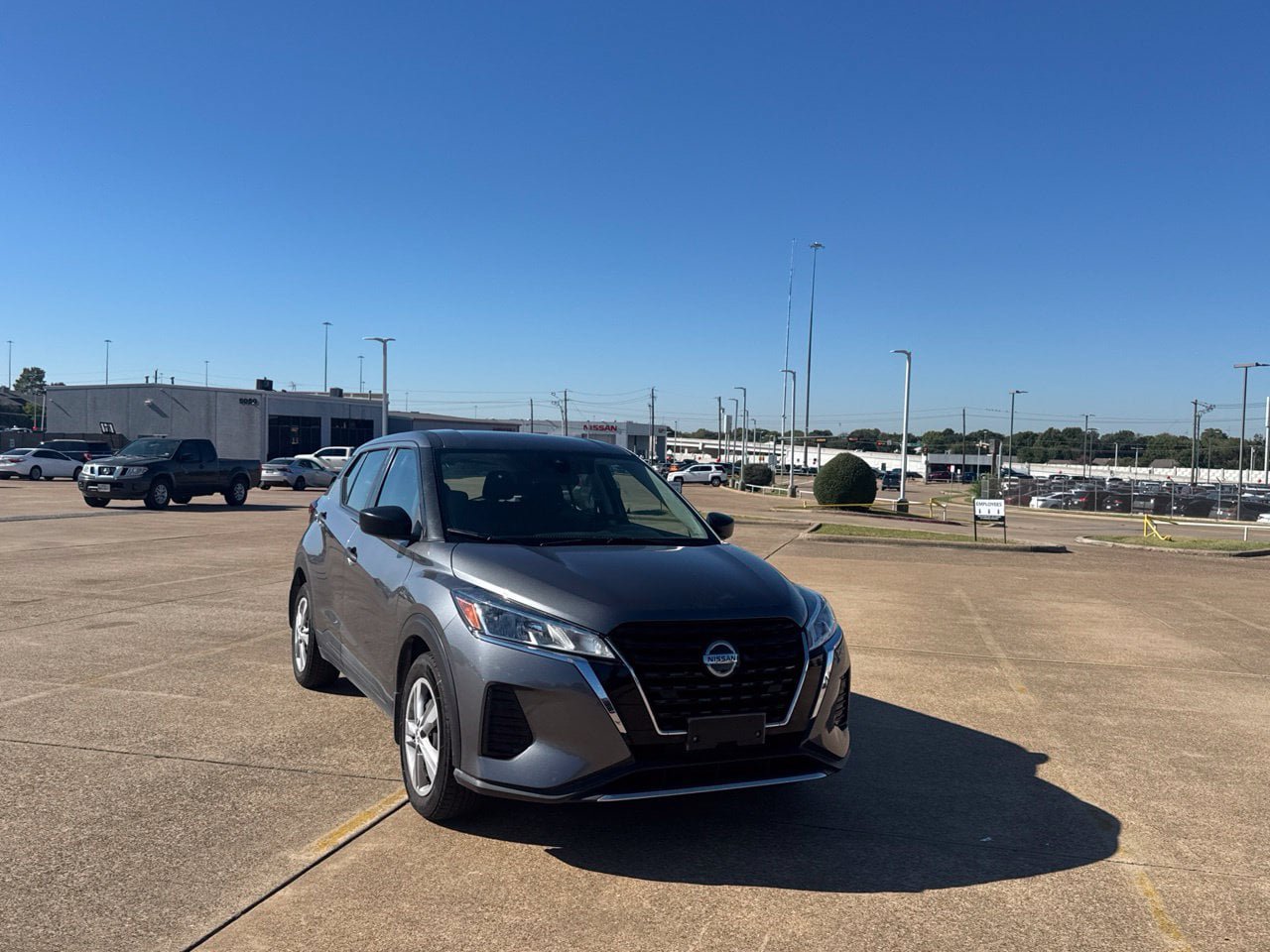 Certified 2021 Nissan Kicks S FWD image 4