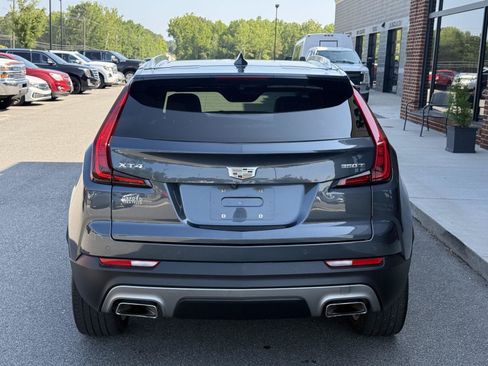 Used 2020 Cadillac XT4 Premium Luxury FWD image 5