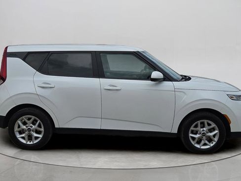 Used 2021 Kia Soul S FWD image 30