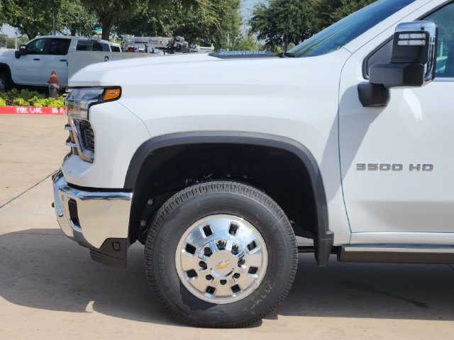 New 2026 Chevrolet Silverado 3500 LTZ w/ LTZ Plus Package AWD/4WD image 16