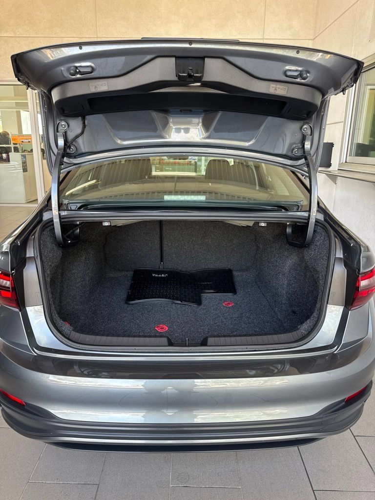 Certified 2026 Volkswagen Jetta S FWD image 11