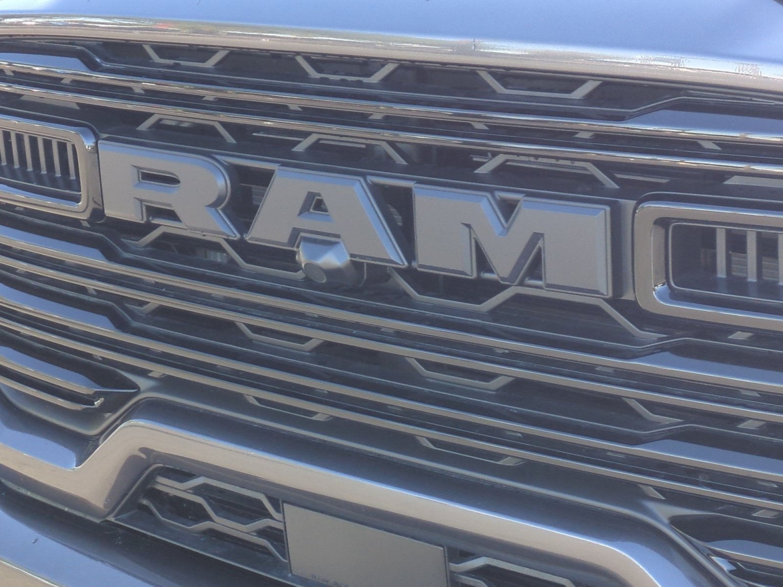 New 2026 RAM 2500 Laramie AWD/4WD image 23