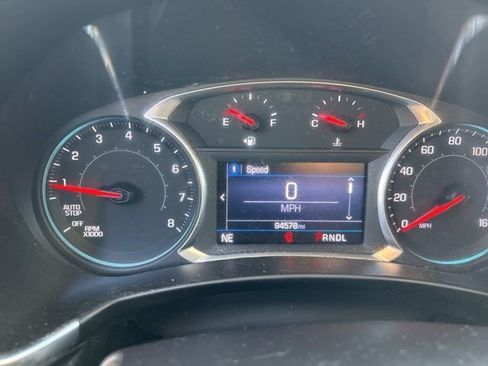 Used 2019 Chevrolet Equinox LT image 8