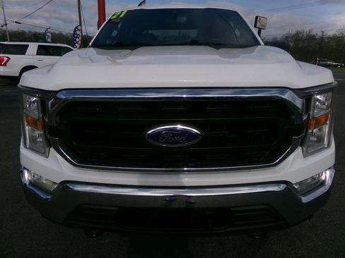 Used 2021 Ford F150 XLT w/ Equipment Group 301A Mid image 8