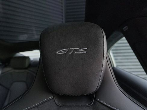 New 2025 Porsche Taycan GTS image 17