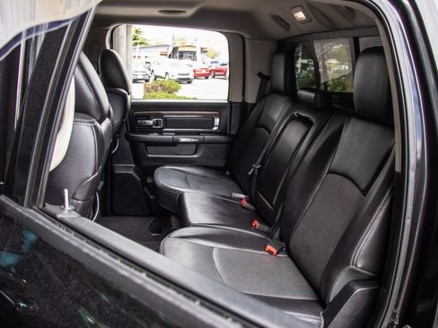 Used 2015 RAM 1500 Laramie AWD/4WD image 21