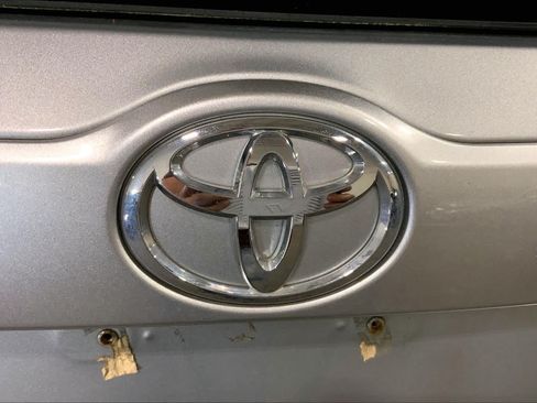 Used 2018 Toyota Highlander Limited AWD/4WD image 31