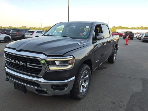 Used 2020 RAM 1500 Big Horn AWD/4WD image 2
