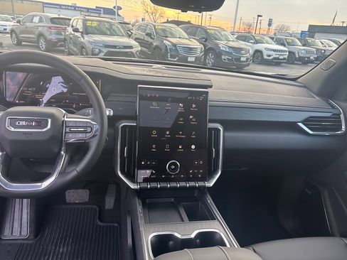 New 2026 GMC Acadia Elevation w/ Elevation Premium Package image 16