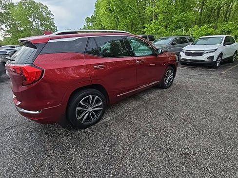 Used 2018 GMC Terrain Denali w/ Advanced Safety Package AWD/4WD image 8