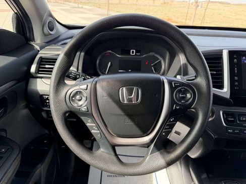 Used 2020 Honda Ridgeline Sport image 23